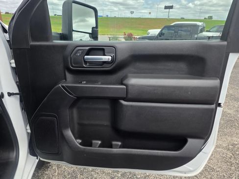 Used 2023 Chevrolet Silverado 2500 W/T w/ WT Convenience Package RWD image 12