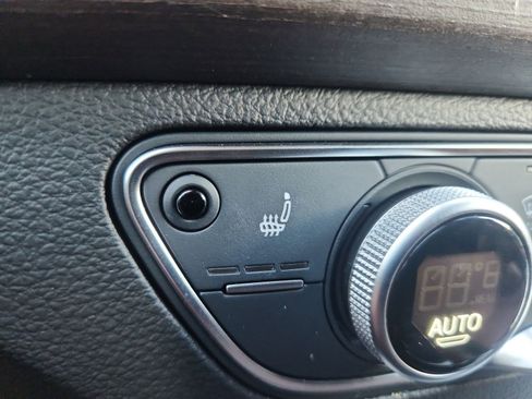 Used 2023 Audi Q5 e Premium Plus w/ Premium Plus Package image 25