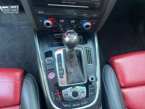 Used 2015 Audi SQ5 Premium Plus w/ Technology Package AWD/4WD image 18