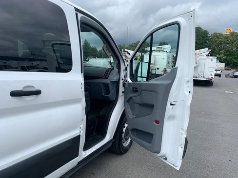 Used 2018 Ford Transit 350 XL RWD image 19