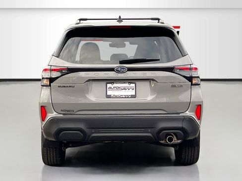 Used 2025 Subaru Forester Touring w/ Touring Package AWD/4WD image 6