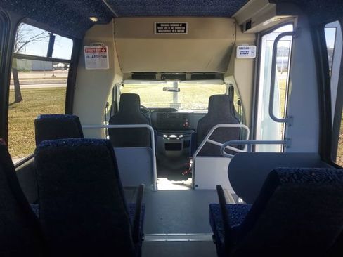 Used 2012 Ford E-350 and Econoline 350 Super Duty w/ Shuttle Bus Prep Pkg image 27