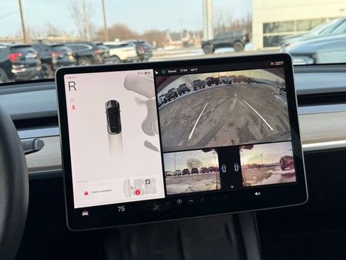 Used 2023 Tesla Model Y Long Range image 4