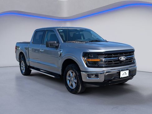 Used 2025 Ford F150 XLT w/ Equipment Group 301A Standard AWD/4WD image 5