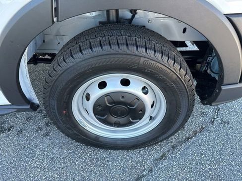 New 2026 Ford Transit 250 148 Medium Roof w/ Load Area Protection Package image 13
