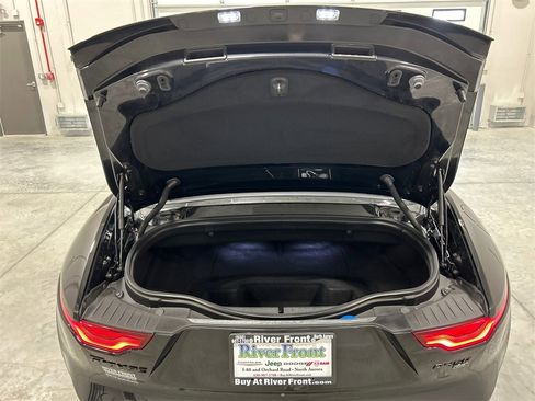 Used 2022 Jaguar F-TYPE R-Dynamic image 29