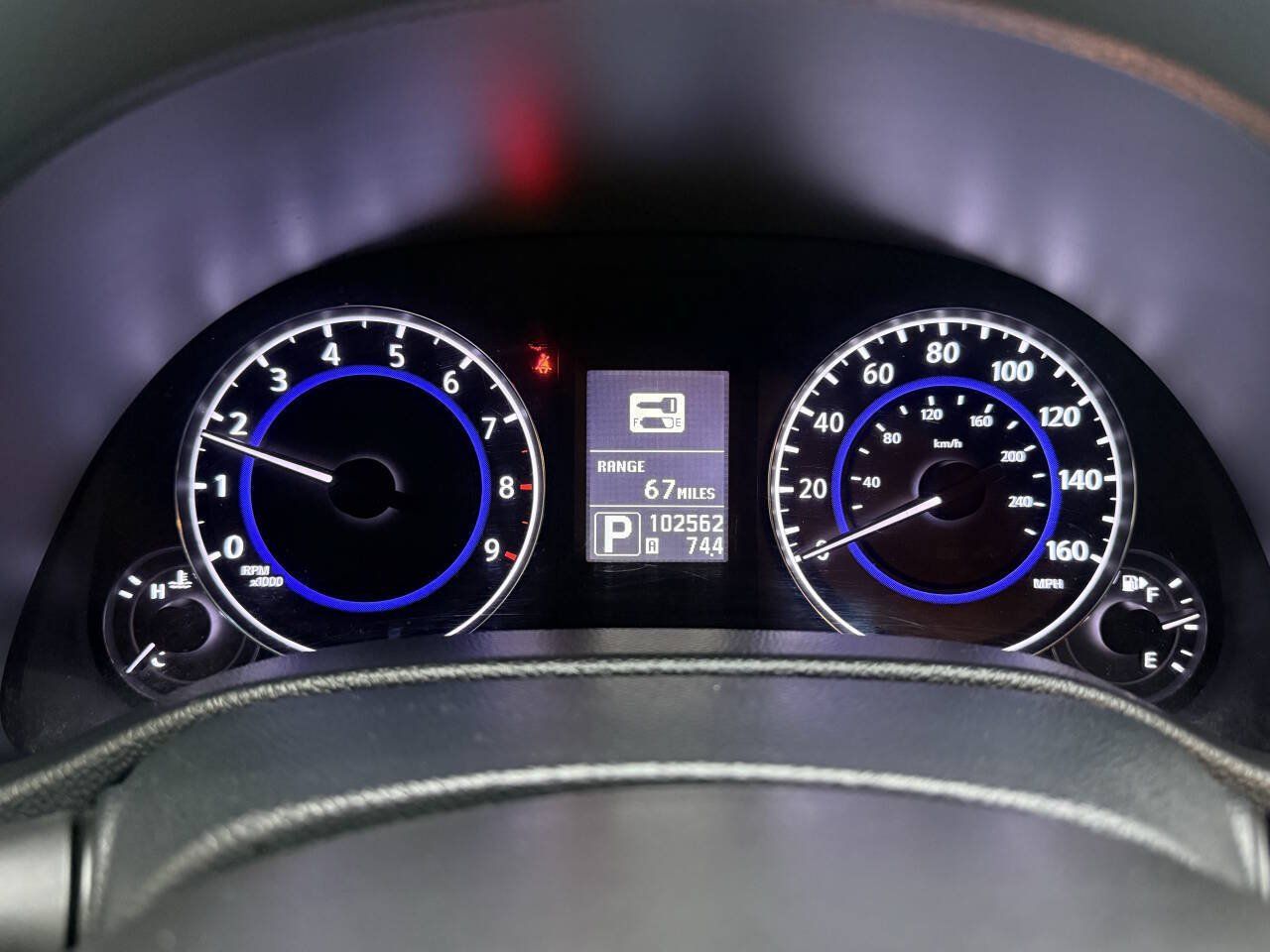 Used 2011 INFINITI G25 x w/ Moonroof Pkg AWD/4WD image 25