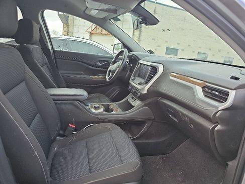 Used 2023 GMC Acadia SLE AWD/4WD image 6