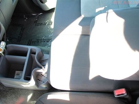 Used 2006 Ford Expedition XLT AWD/4WD image 18