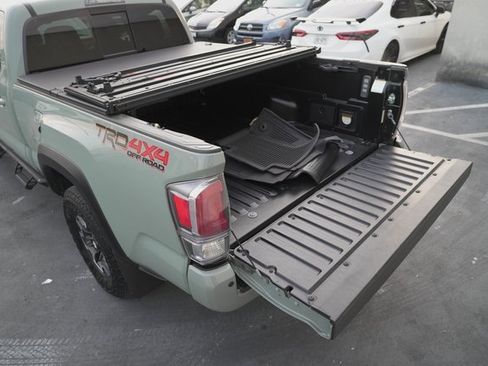 Certified 2023 Toyota Tacoma TRD Off-Road image 30