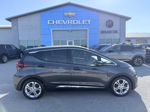 Used 2017 Chevrolet Bolt LT FWD image 4