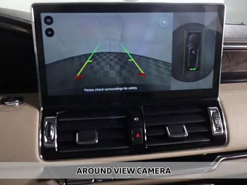 Used 2022 Lincoln Navigator Reserve AWD/4WD image 8