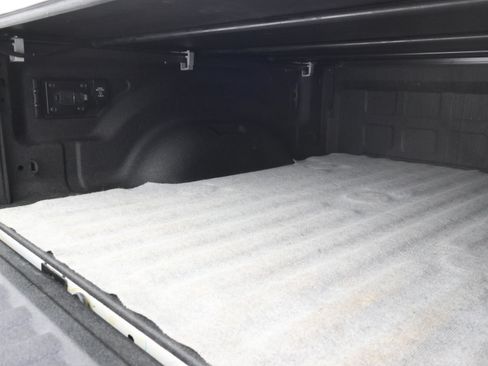 Used 2022 RAM 2500 Laramie AWD/4WD image 5