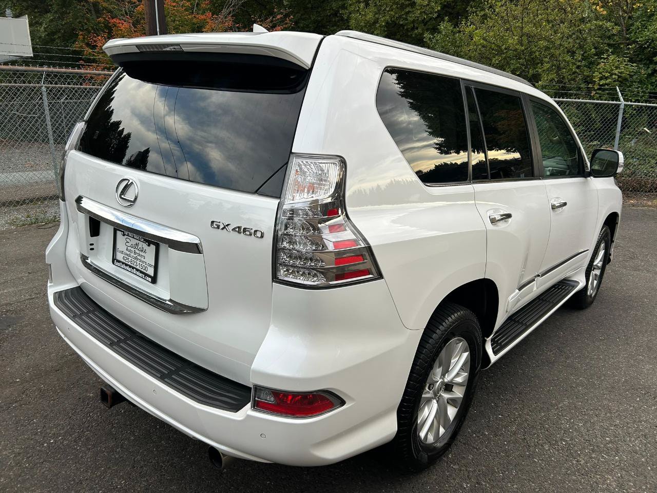 Used 2017 Lexus GX 460 Premium AWD/4WD image 5