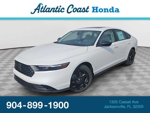 New 2025 Honda Accord SE image 1