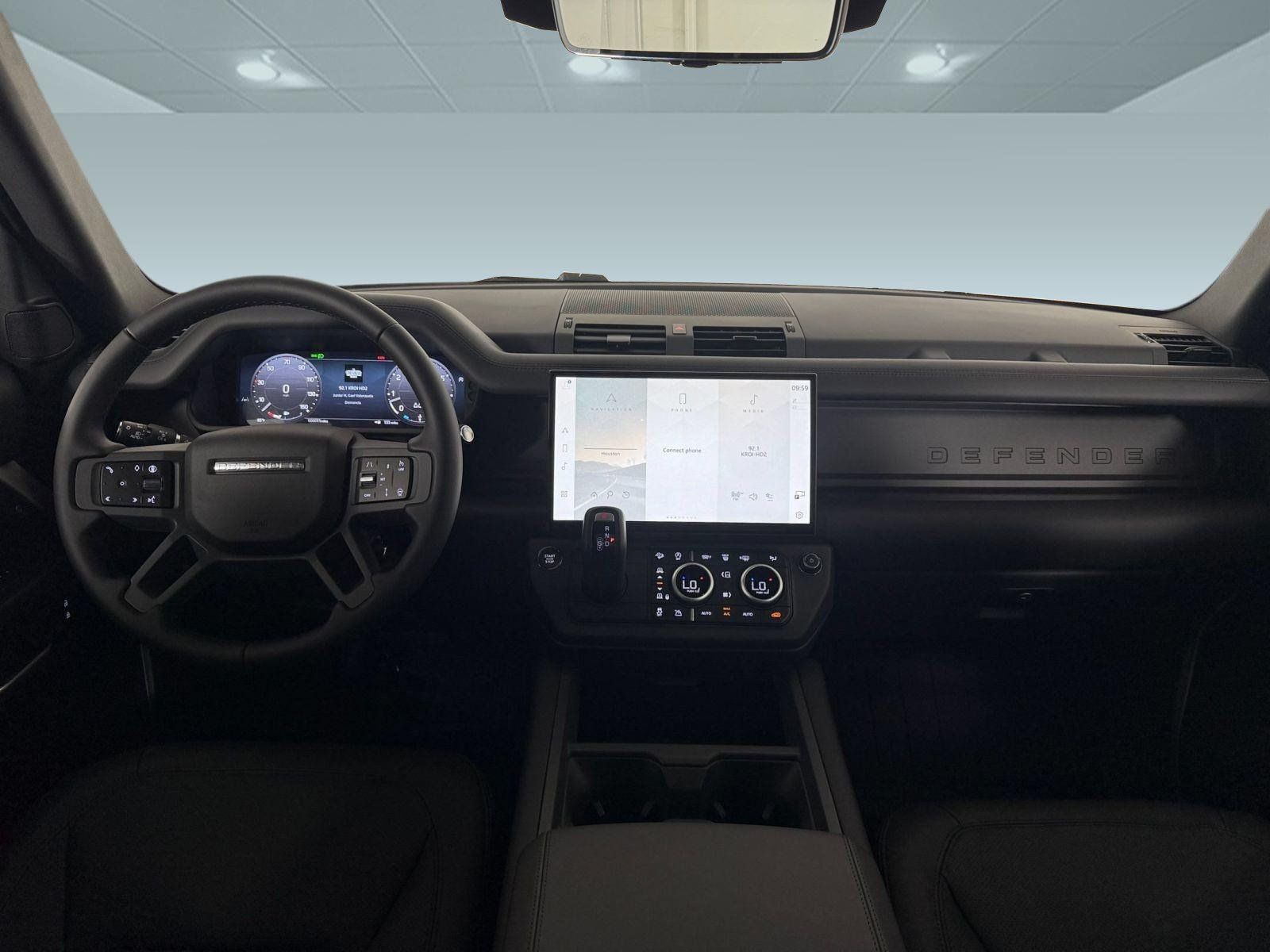 New 2026 Land Rover Defender 110 X-Dynamic SE AWD/4WD image 13