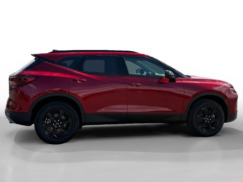 New 2026 Chevrolet Blazer LT image 6