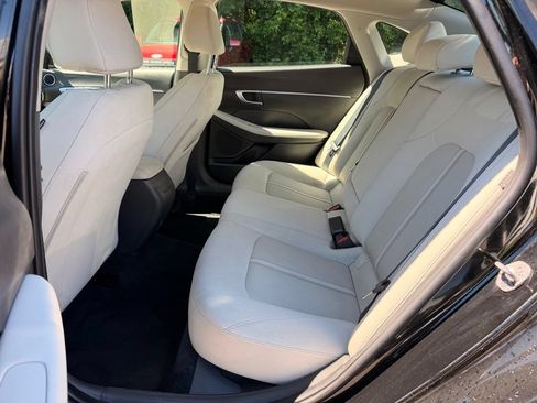 Used 2024 Hyundai Sonata SEL FWD image 30