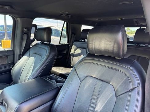 Used 2020 Ford Expedition Limited RWD image 20
