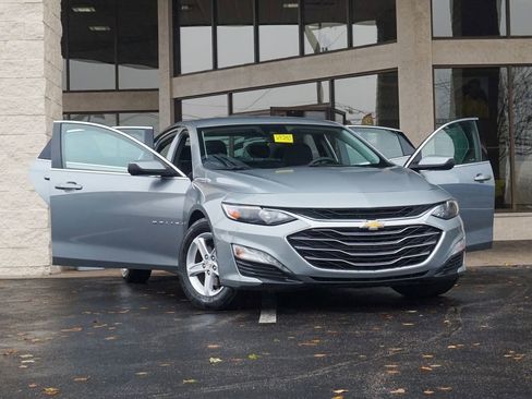 Used 2024 Chevrolet Malibu LT FWD image 13