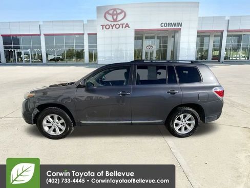 Used 2011 Toyota Highlander 4WD image 5