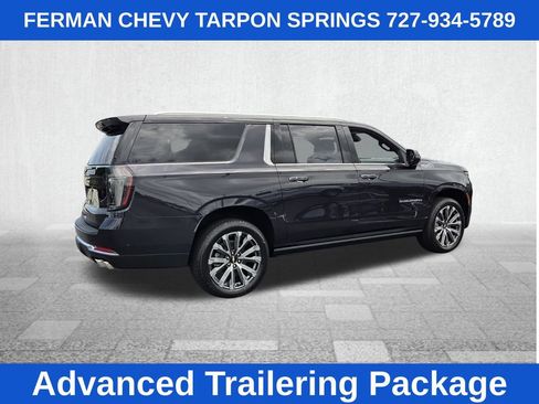 New 2026 Chevrolet Suburban High Country RWD image 11