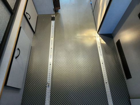 Used 2024 Mercedes-Benz Sprinter 2500 image 17