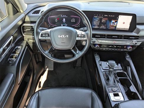 Used 2024 Kia Telluride S w/ S Sunroof Package image 15