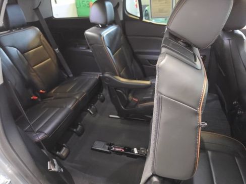 Used 2023 GMC Acadia AT4 w/ Technology Package AWD/4WD image 20