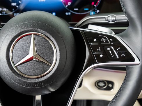 Used 2026 Mercedes-Benz GLE 450 4MATIC image 11