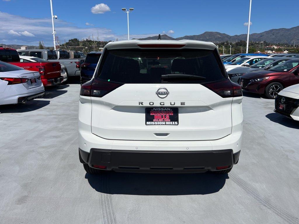 New 2027 Nissan Rogue S FWD image 5