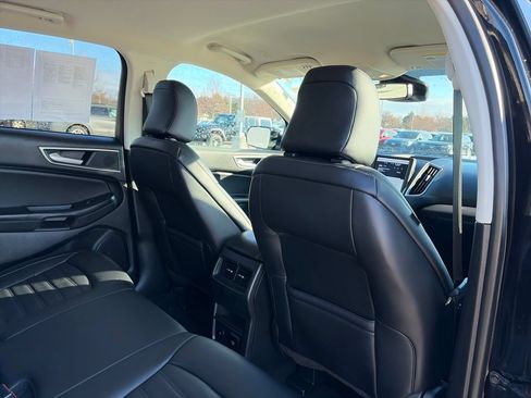 Used 2024 Ford Edge SEL w/ Convenience Package AWD/4WD image 29