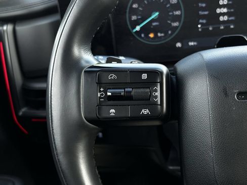 Used 2025 Hyundai Santa Fe Calligraphy AWD/4WD image 13