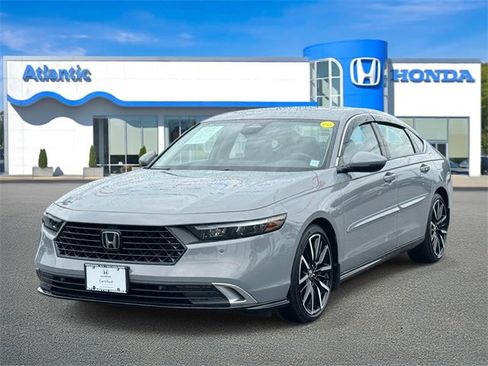 Certified 2024 Honda Accord Touring image 2