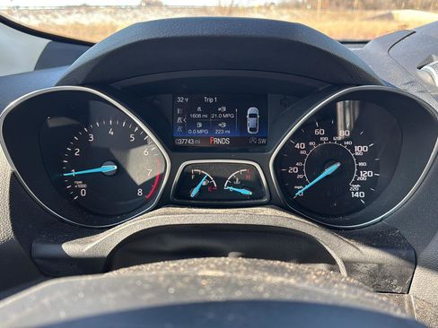 Used 2018 Ford Escape Titanium image 16