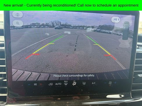 Used 2025 Ford Transit 350 XLT image 10