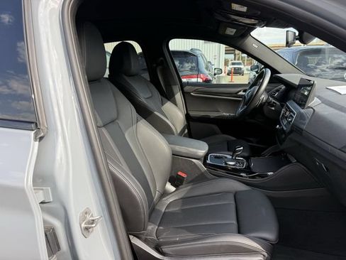 Used 2024 BMW X4 xDrive30i w/ Premium Package AWD/4WD image 30