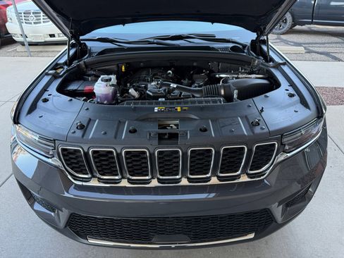 New 2025 Jeep Grand Cherokee Laredo X w/ Luxury Tech Group I image 30