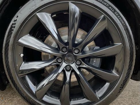 Used 2018 Tesla Model X 75D image 34