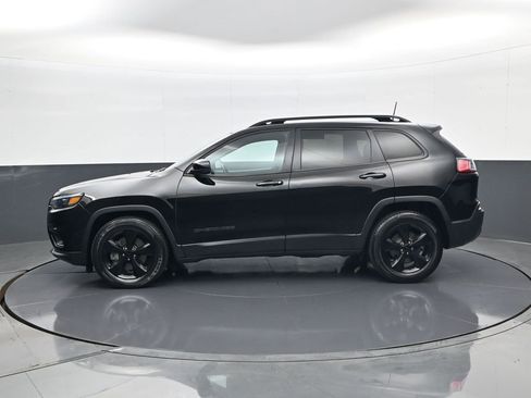 Used 2019 Jeep Cherokee Latitude Plus FWD image 8