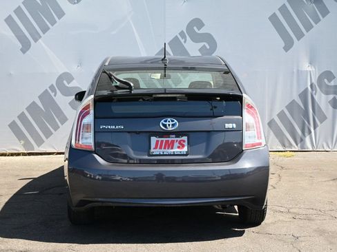Used 2015 Toyota Prius Three FWD image 6