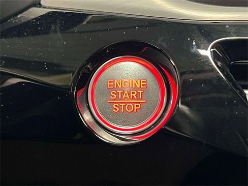 Certified 2023 Acura MDX SH-AWD w/ Technology Package image 24