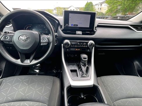 Used 2024 Toyota RAV4 XLE image 14