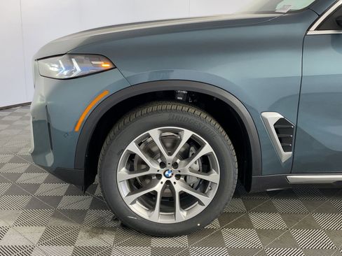 New 2026 BMW X5 sDrive40i w/ Premium Package image 9