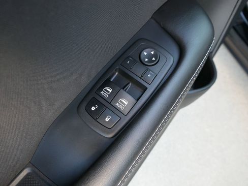 Used 2023 Dodge Challenger SRT Hellcat image 11