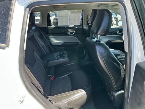 Certified 2022 Jeep Compass Latitude AWD/4WD image 25