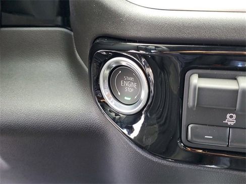 New 2026 GMC Sierra 1500 Elevation w/ Elevation Premium Package image 18