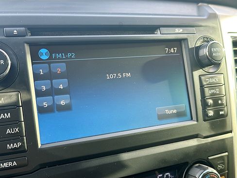 Used 2017 Nissan Titan PRO-4X w/ Pro-4x Convenience Package AWD/4WD image 21