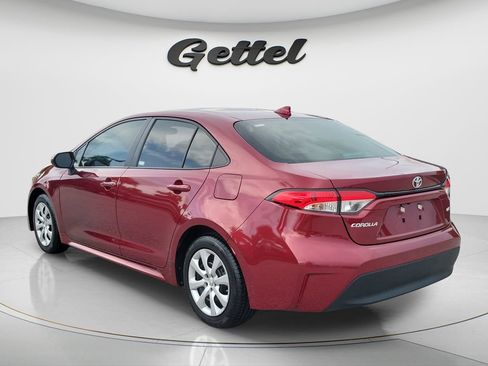 Used 2025 Toyota Corolla LE FWD image 7