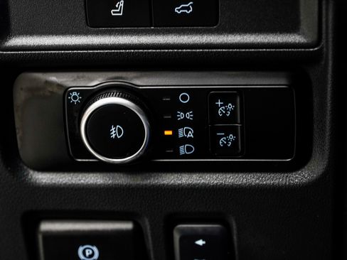 Used 2024 Ford Expedition Limited image 30